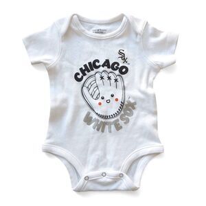 MBL Genuine Merchandise Chicago White Sox Bodysuit Newborn 0-3M